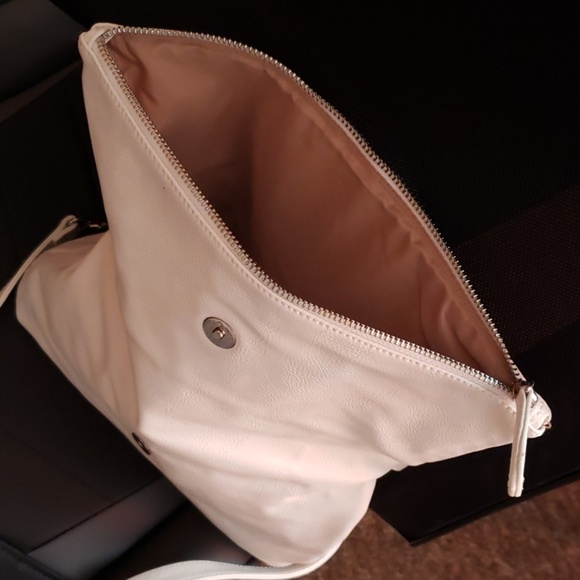 Bag - Picture 3 of 9